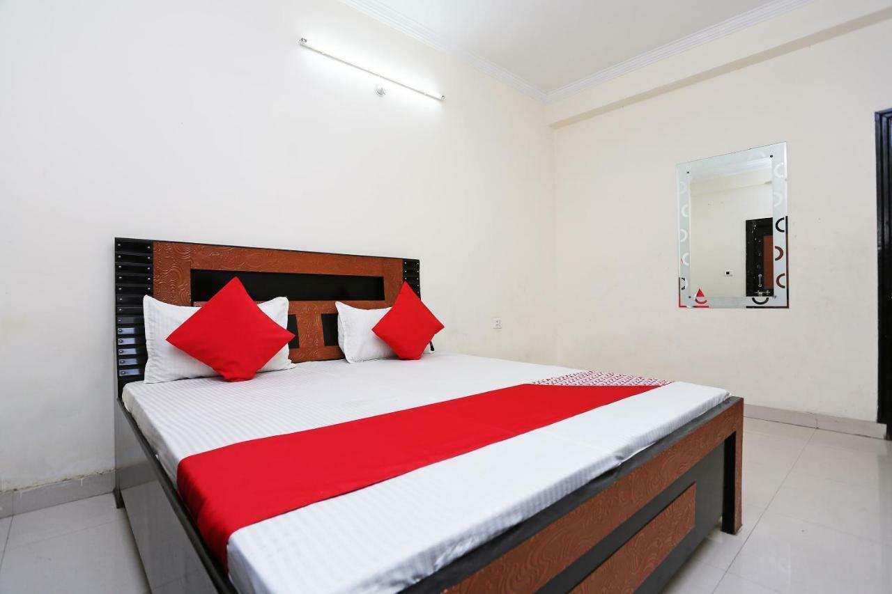 Oyo 40446 Yas Residency Hotel Aligarh Exterior photo