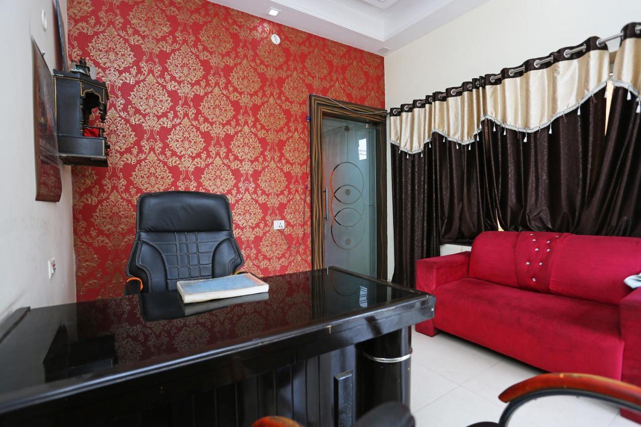 Oyo 40446 Yas Residency Hotel Aligarh Exterior photo