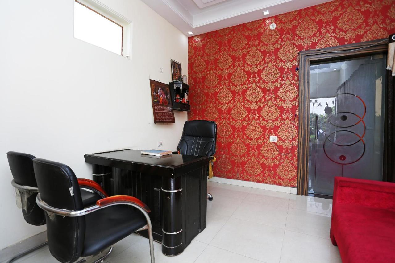 Oyo 40446 Yas Residency Hotel Aligarh Exterior photo